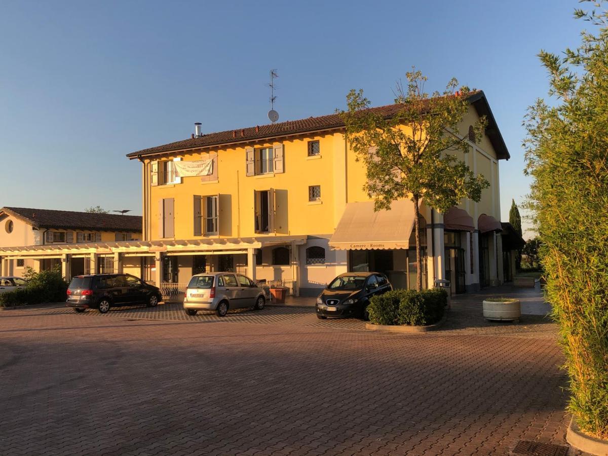 Il Borgo Hotel Modena Bagian luar foto