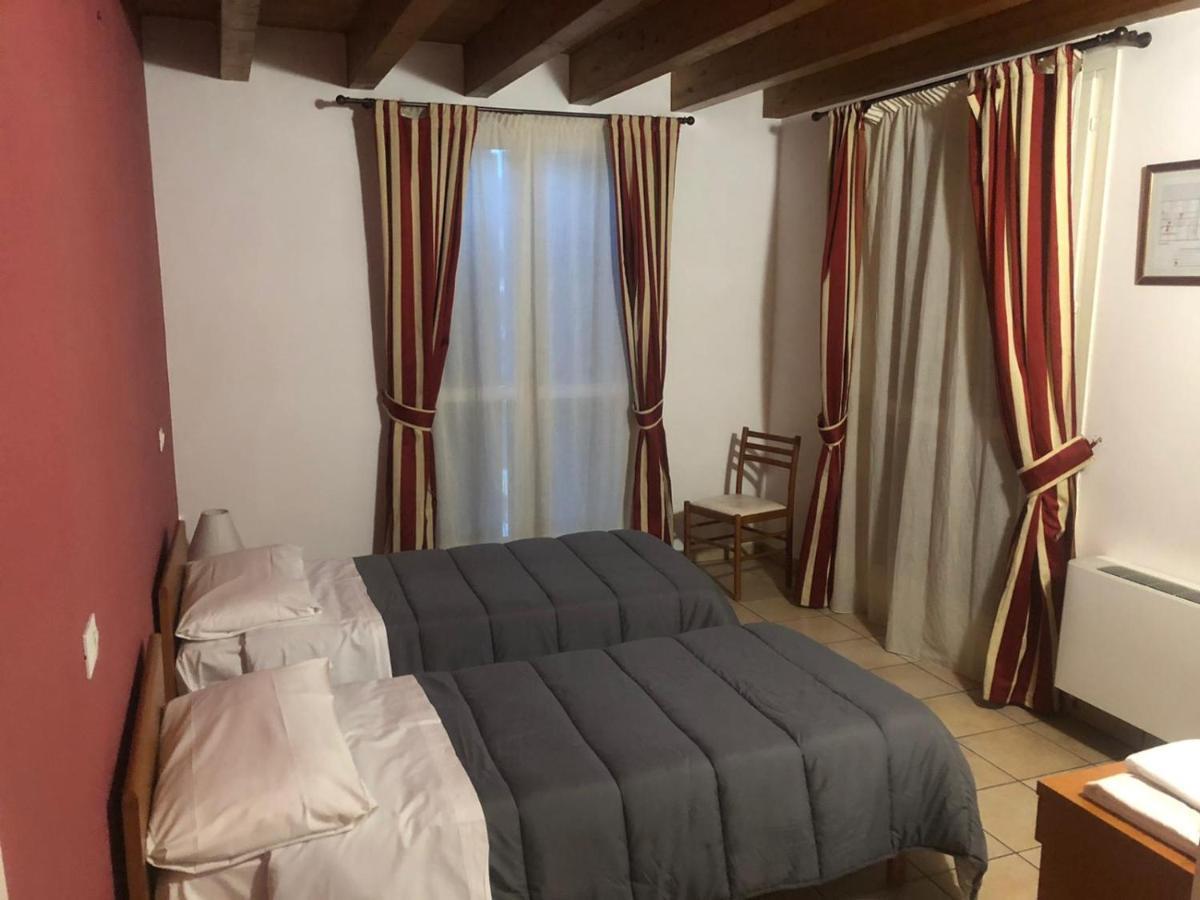 Il Borgo Hotel Modena Bagian luar foto
